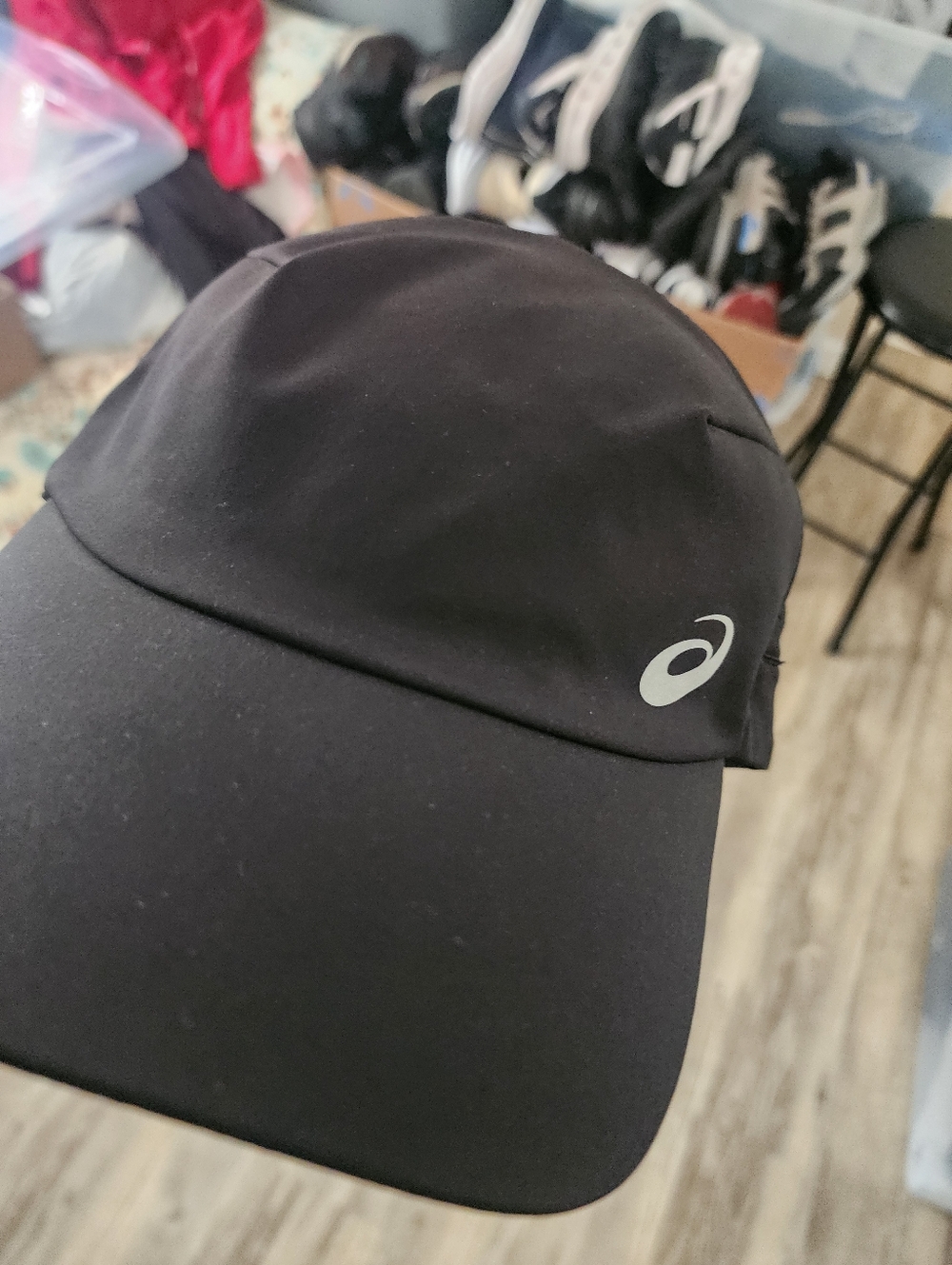 Asics Black Running Cap with Reflective Logo